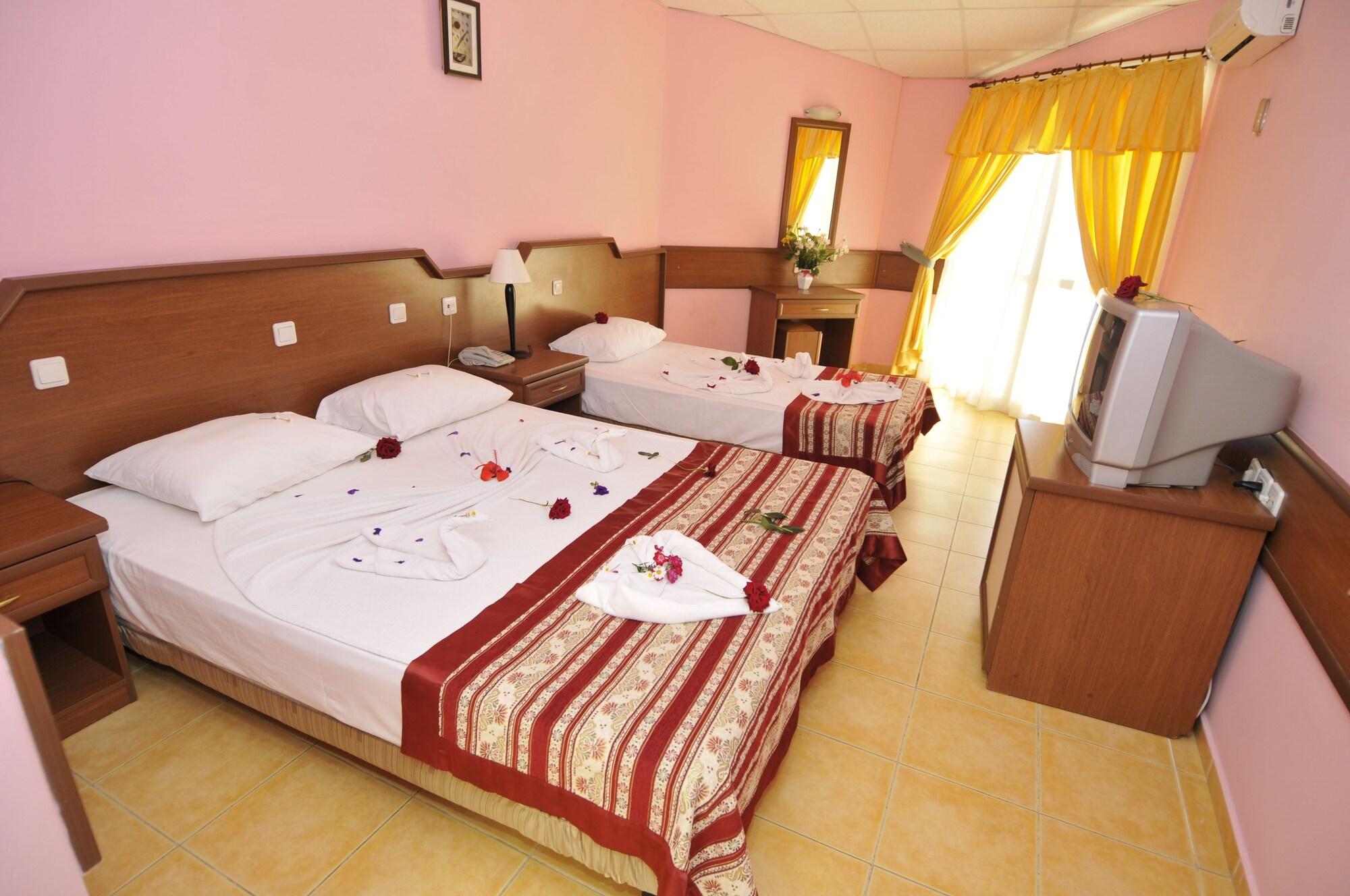 Klas Hotel Kargıcak Eksteriør billede