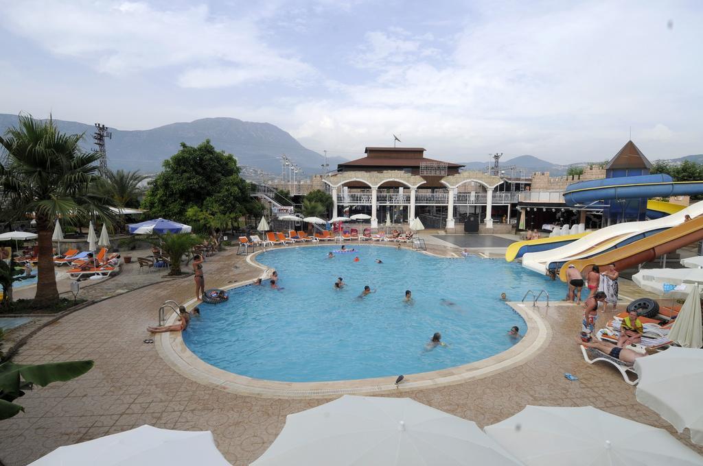 Klas Hotel Kargıcak Eksteriør billede